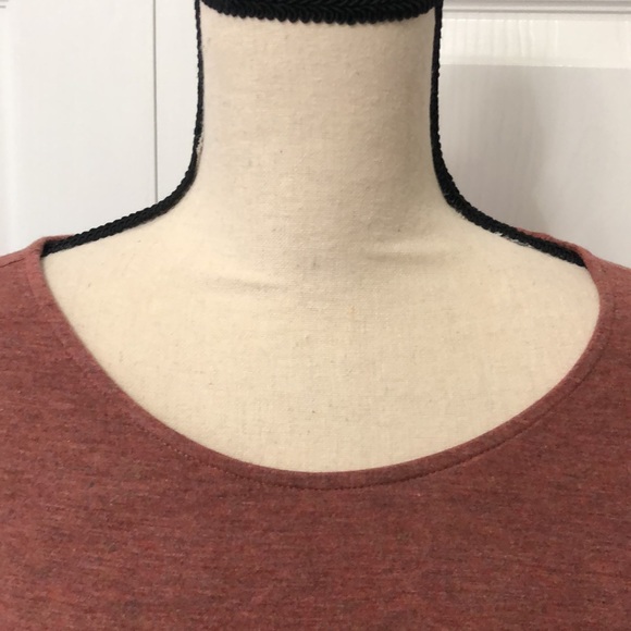 NWOT Tahari Women’s Scoop Neck Top, Cap Sleeve, Large, Heathered Clay - Picture 2 of 7